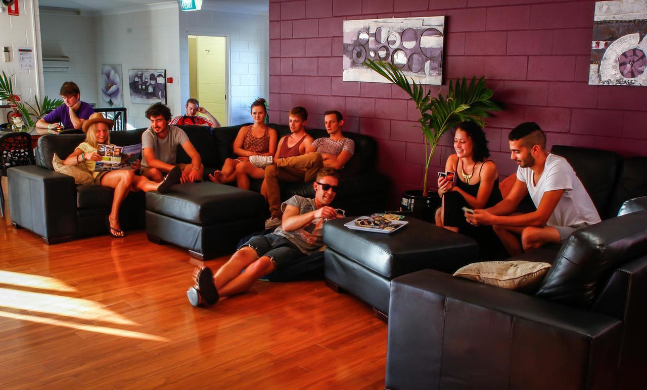 Foreign Exchange Accommodation-Beachside Townsville Extérieur photo